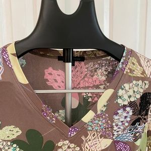 David Meister Silk Flower Top (XS) in mint condition